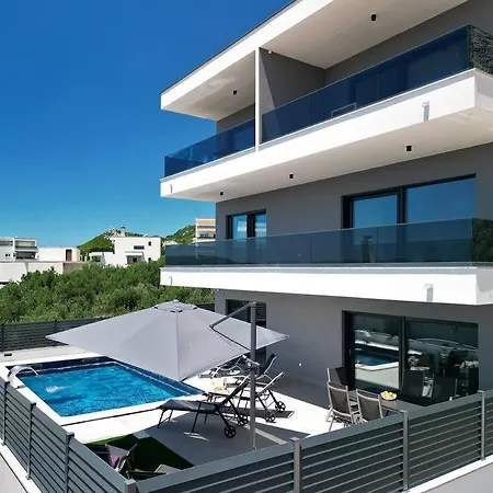Apartment Romic