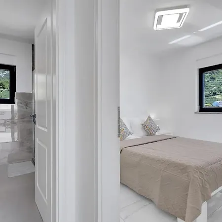 Romic Apartment *